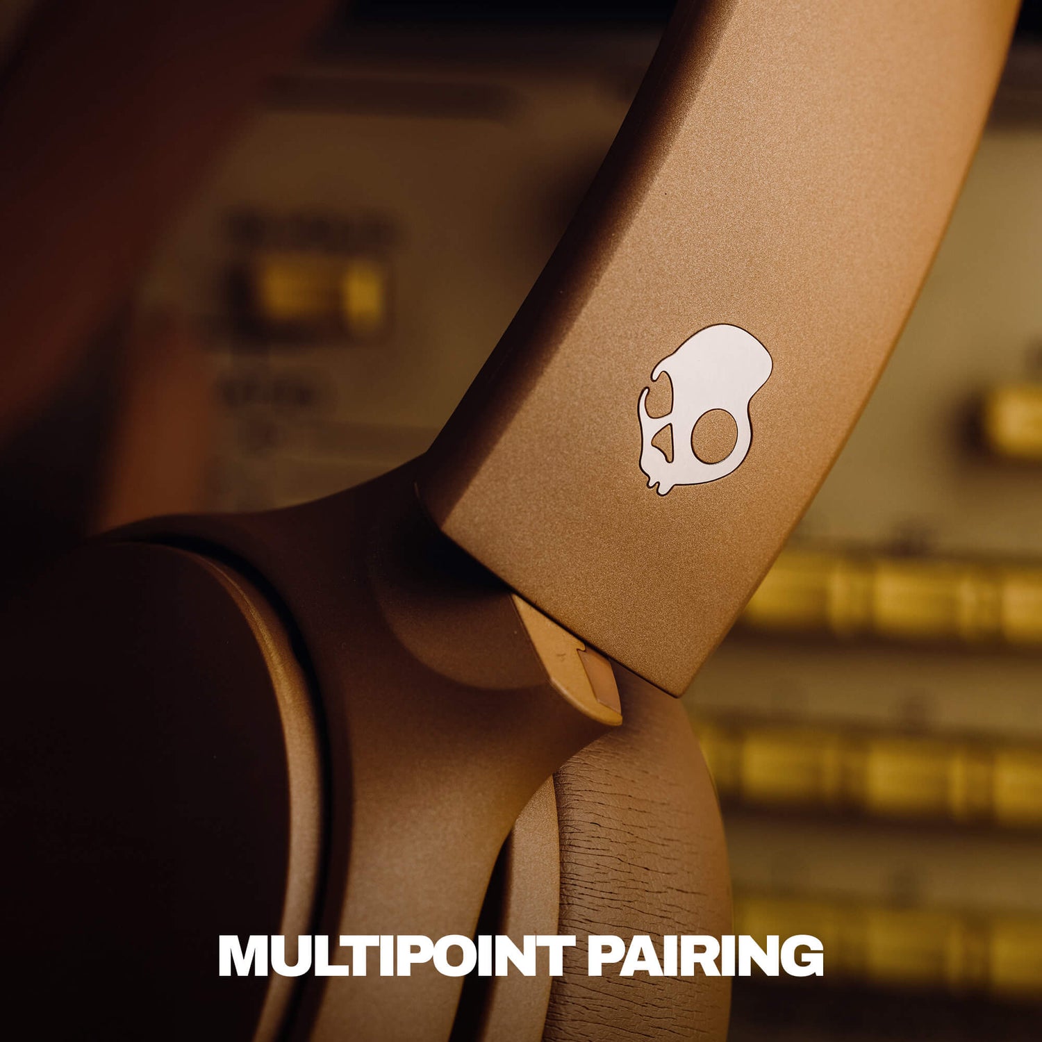 Close-up of Crusher 720 Headphones with a logo and 'MULTIPOINT PAIRING' text. | Primer