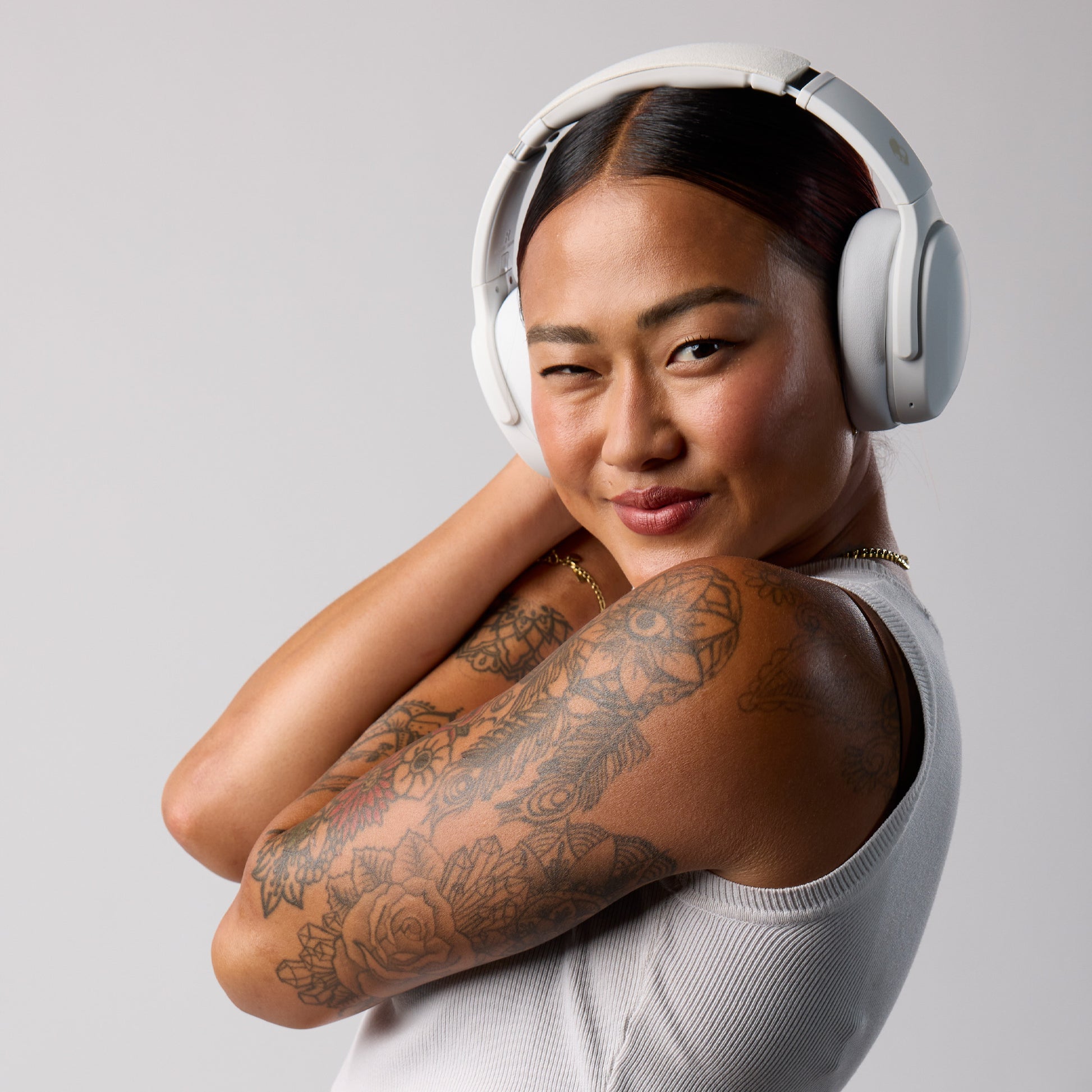 Crusher Evo Bass Headphones with Personal Sound True Wireless