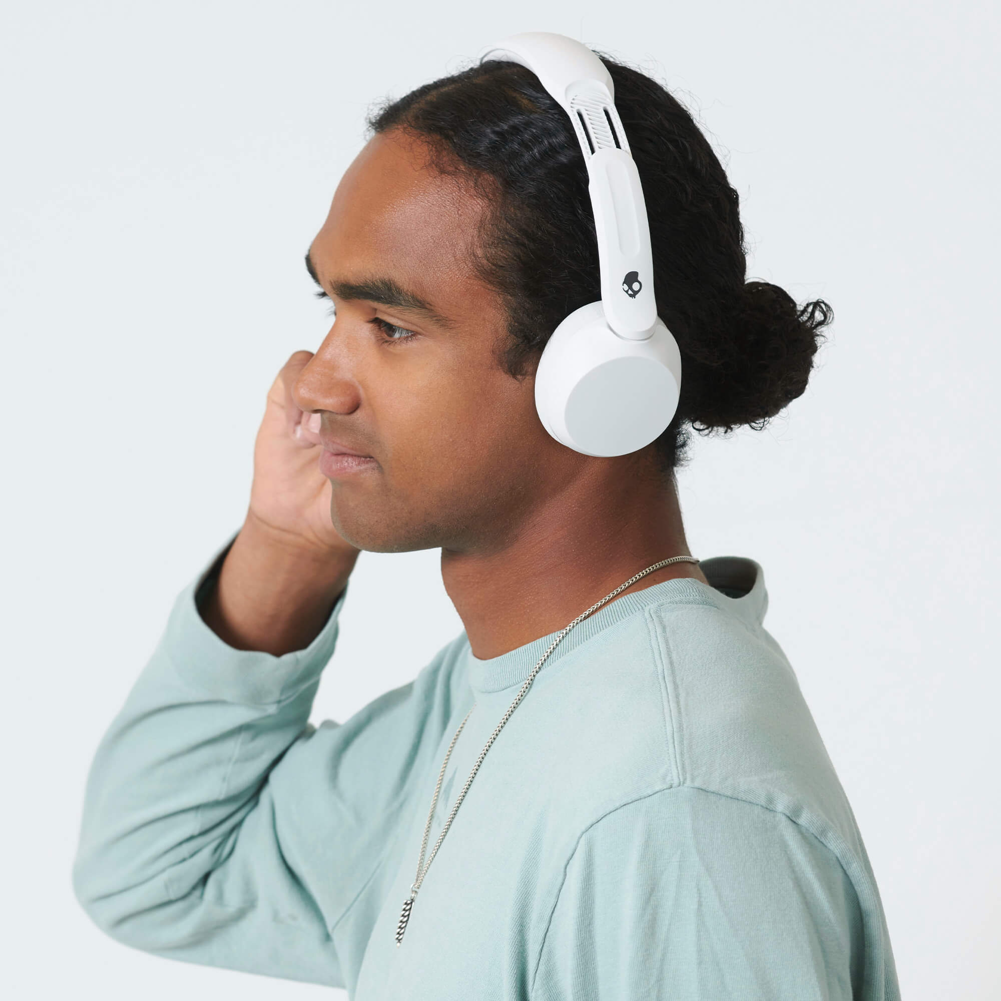 Icon 180 - Wireless On-Ear Headphones | Bluetooth 5.3 | 50 Hours